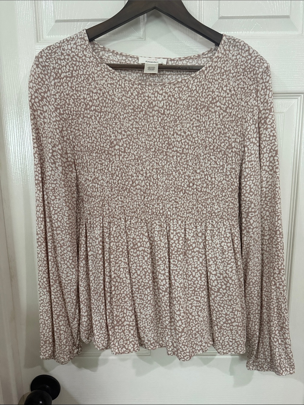 Women’s long sleeve top size XL